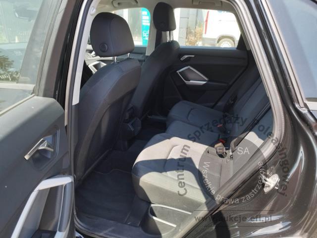 9 - Audi Q3 35 TDI S tronic 2024r. WZ014JA Pojazd znajduje się w firmie ARCTOS GROUP sp. z o.o. Al. Krakowska 7, 02-183 Warszawa