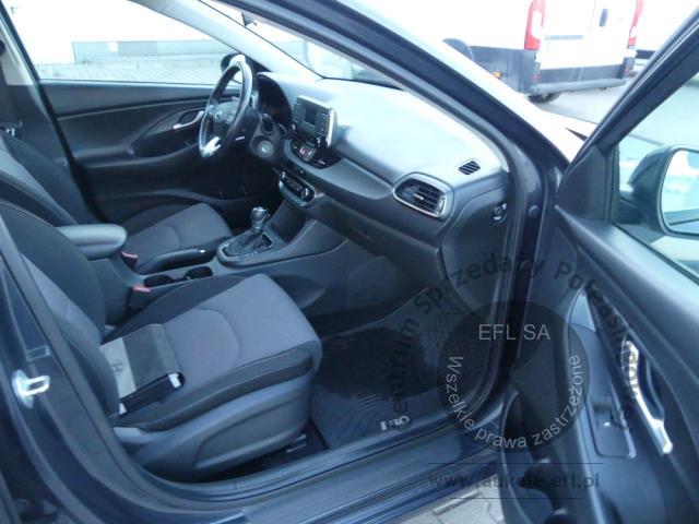 7 - HYUNDAI  I30 1.6 CRDI DCT KOMBI 2021r.