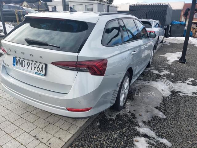 4 - SKODA  OCTAVIA 2.0 TDI Ambition DSG 2022r. WND9196A Pojazd znajduje się w firmie AACAR sp. z o.o. Jawornik 90, 32-400 Myślenice