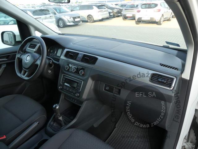 10 - Volkswagen Caddy Maxi 2.0 TDI Trendline 2020r. DW2LR73 Magnice