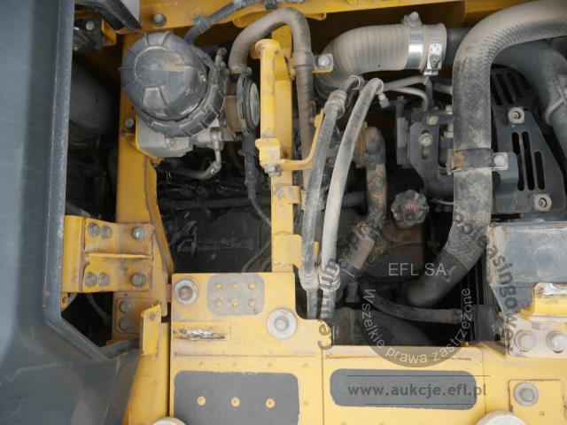 18 - Koparka gąsienicowa KOMATSU PC228 USLC-11 2018r.