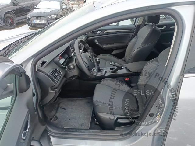 7 - Renault Megane 1.3 TCe FAP Equilibre 2022r. DW3UT84 Pojazd znajduje się w firmie ARCTOS GROUP sp. z o.o. Al. Krakowska 7, 02-183 Warszawa