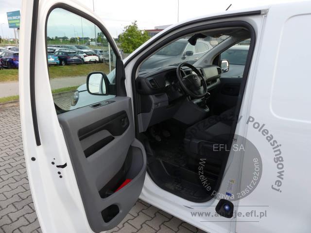 7 - Opel Vivaro 2.0 CDTI Extra Long 3,1 2022r. DW5TU99 Magnice