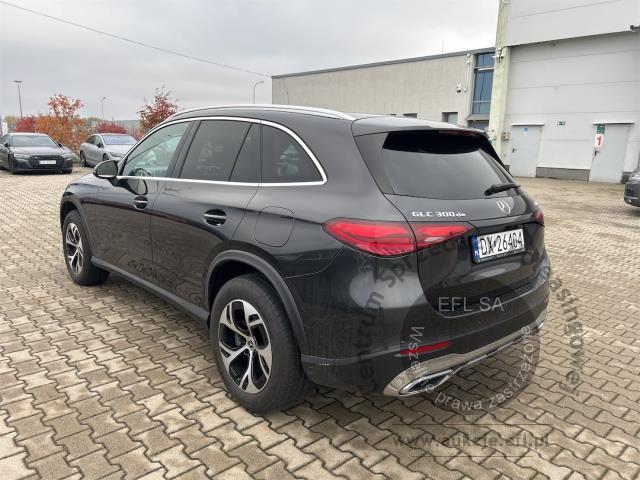 2 - MERCEDES BENZ GLC 300 DE 4-MATIC AVANTGARDE 2024r. DX26404 Magnice