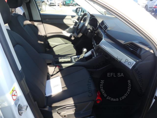 8 - Audi Q3 35 TFSI S tronic 2022r. DW7TU88 Magnice