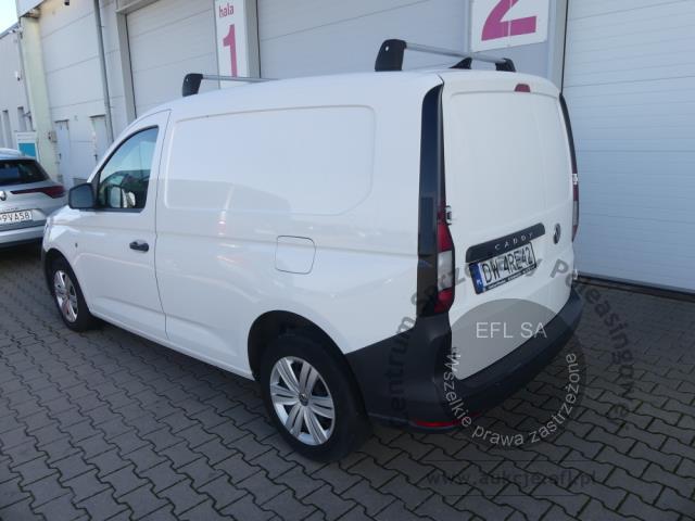 5 - Volkswagen Caddy Cargo 2.0 TDI Furgon 2021r. DW4RE42 Magnice