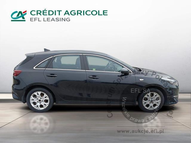 4 - EFL FINANCE KIA CEED 1.0 120KM HATCHBACK 2022r.