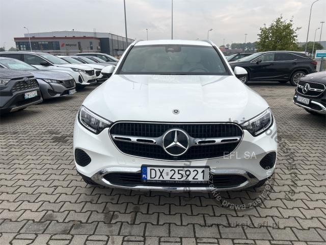 6 - MERCEDES BENZ GLC 300 DE 4-MATIC AVANTGARDE 2024r. DX25921 Pojazd znajduje się w firmie MDM AUTO sp. z o.o. ul. Zawodników 1, 80-729 Gdańsk