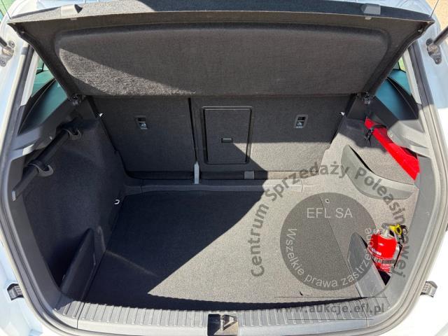 9 - SKODA Karoq 2.0 TDI SCR 4x2 Ambition 2022r. WND1884C Pojazd znajduje się w firmie ARCTOS GROUP sp. z o.o. Al. Krakowska 7, 02-183 Warszawa