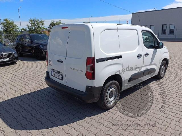 5 - TOYOTA PROACE CITY 1.5 D-4D Standard 2020r. DW7KK56 Magnice