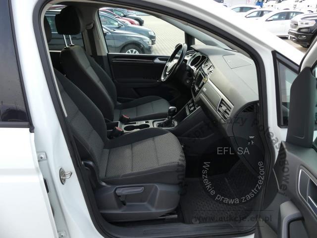 6 - VOLKSWAGEN TOURAN 2.0 TDI 150KM 2016r.