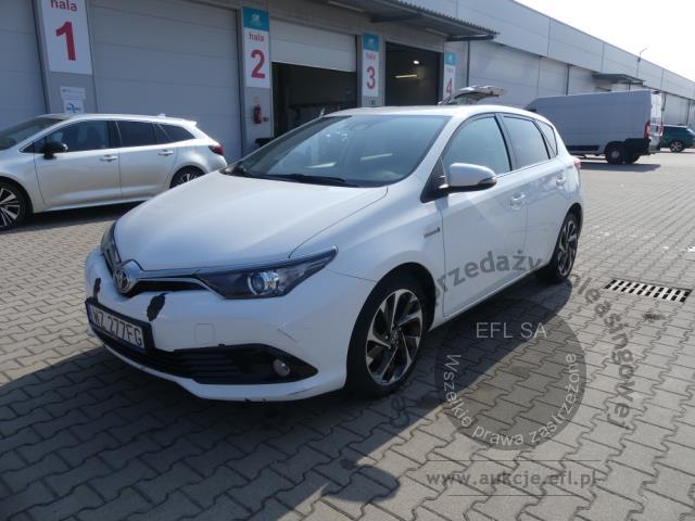 1 - TOYOTA AURIS 1.8 HYBRID AUTOMAT 2018r.