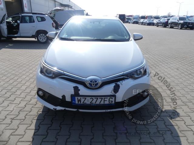 2 - TOYOTA AURIS 1.8 HYBRID AUTOMAT 2018r.
