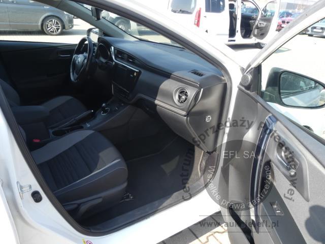 12 - TOYOTA AURIS 1.8 HYBRID AUTOMAT 2018r.