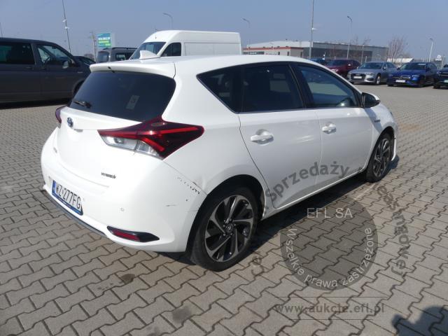 16 - TOYOTA AURIS 1.8 HYBRID AUTOMAT 2018r.