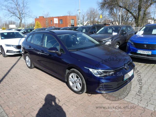 4 - Volkswagen Golf VIII 2.0 TDI Life 2023r. PY25760 Pojazd znajduje się w firmie AUTO MOTO CENTRUM sp. z o.o. ul. Ostrowska 328 (przy Trasie Katowickiej) 61-312 Poznań