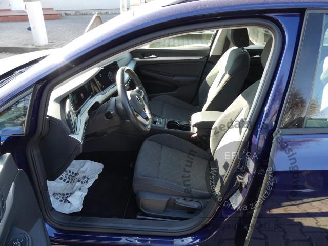 5 - Volkswagen Golf VIII 2.0 TDI Life 2023r. PY25760 Pojazd znajduje się w firmie AUTO MOTO CENTRUM sp. z o.o. ul. Ostrowska 328 (przy Trasie Katowickiej) 61-312 Poznań