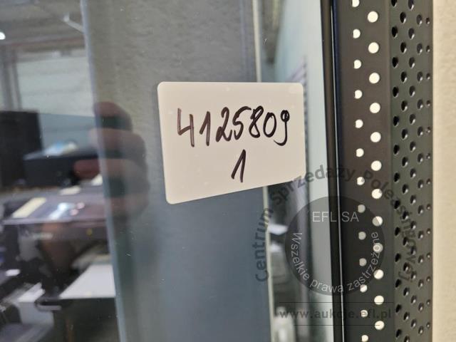 11 - Szafa rack 19"  42U wraz z osprzętem