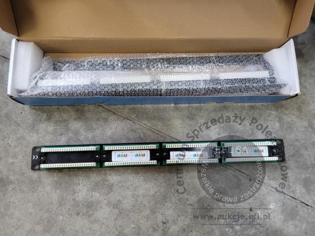 17 - Szafa rack 19"  42U wraz z osprzętem