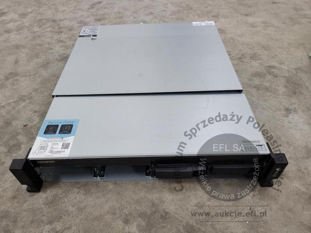 21 - Szafa rack 19"  42U wraz z osprzętem