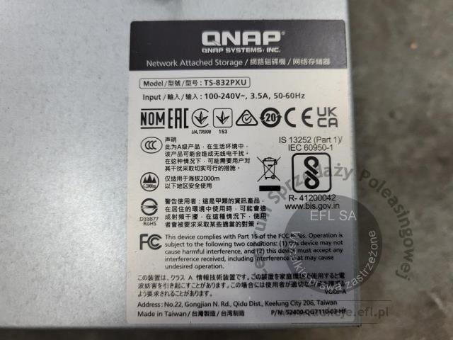 25 - Szafa rack 19"  42U wraz z osprzętem