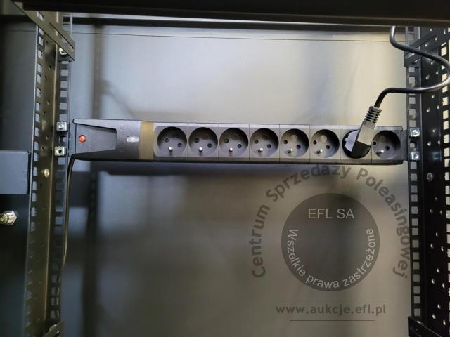 8 - Szafa rack 19"  42U wraz z osprzętem