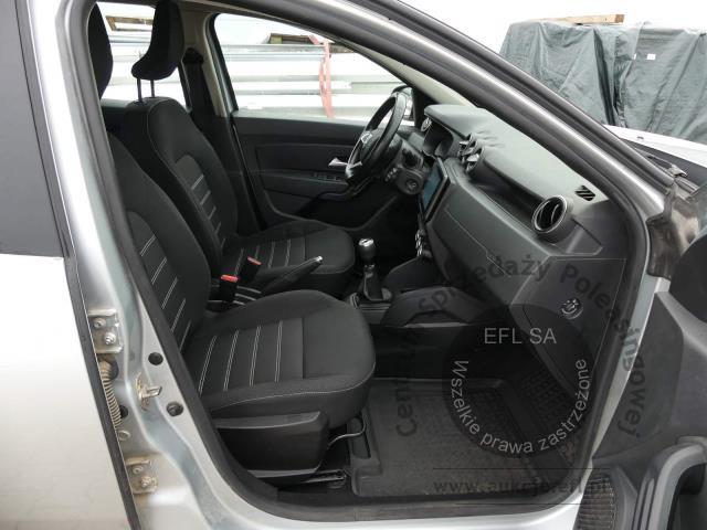 11 - Dacia Duster 1.5Blue dCi Comfort 4WD 2022r. DW8UN04 Magnice