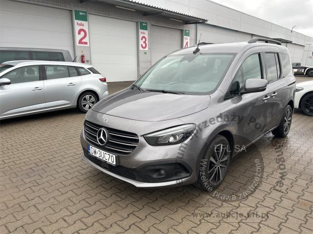 1 - Mercedes - Benz T 180 d Progressive Automat 2023r. DW3UC70 UWAGA!! Pojazd znajduje się w lokalizacji: Jawornik 90, Myślenice 32-400