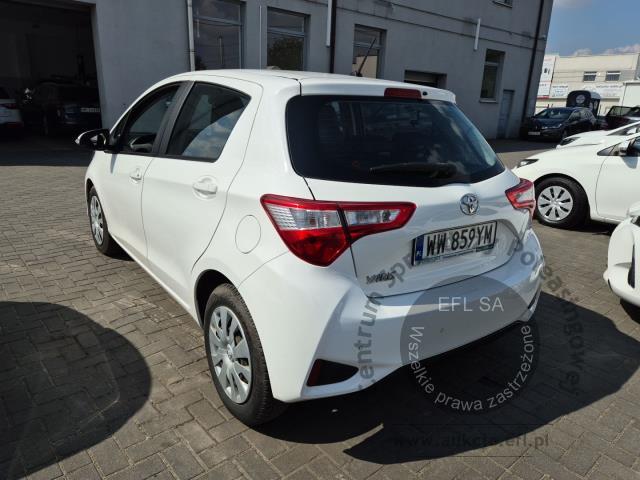 2 - Toyota Yaris 1.0 Active Hatchback 2018r. WW859YM UWAGA!! Pojazd znajduje się w lokalizacji: Janki, Al. Krakowska 52, 05-090 Janki