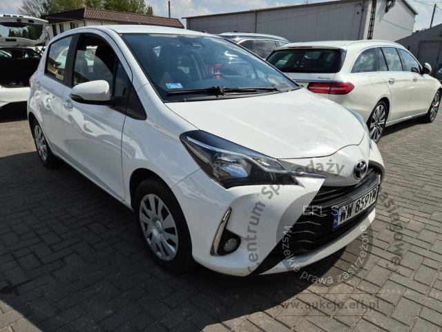 5 - Toyota Yaris 1.0 Active Hatchback 2018r. WW859YM UWAGA!! Pojazd znajduje się w lokalizacji: Janki, Al. Krakowska 52, 05-090 Janki