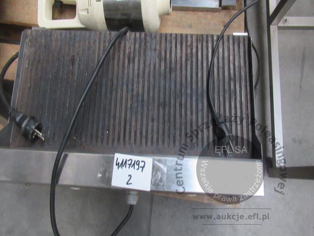 1 - Płyta grillowa elektryczna – ryflowana Redfox
