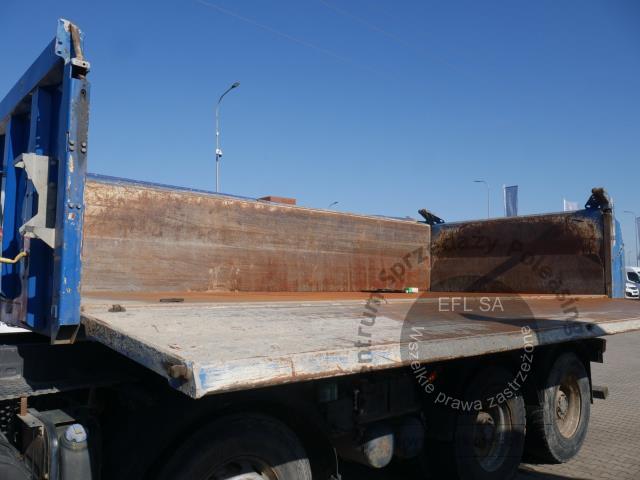 7 - RENAULT KERAX 460 DXI 8X4 2010r.