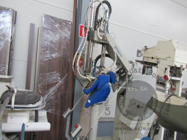 48 - Linia do prasowania odzieży - marynarek, żakietów