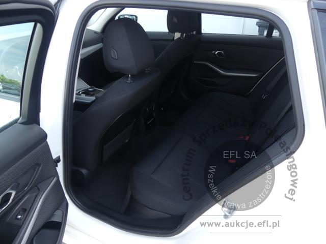 11 - BMW 318D KOMBI AUTOMAT 2023r.
