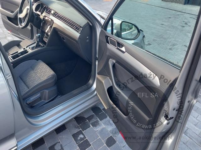 15 - Volkswagen Passat 1.4 TSI Plug-In Hybrid  2022r. SK972WT Uwaga! Pojazd znajduje się w firmie AACAR sp. z o.o. Jawornik 90, 32-400 Myślenice