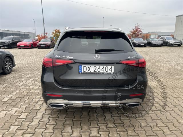 4 - MERCEDES BENZ GLC 300 DE 4-MATIC AVANTGARDE 2024r. DX26404 Magnice