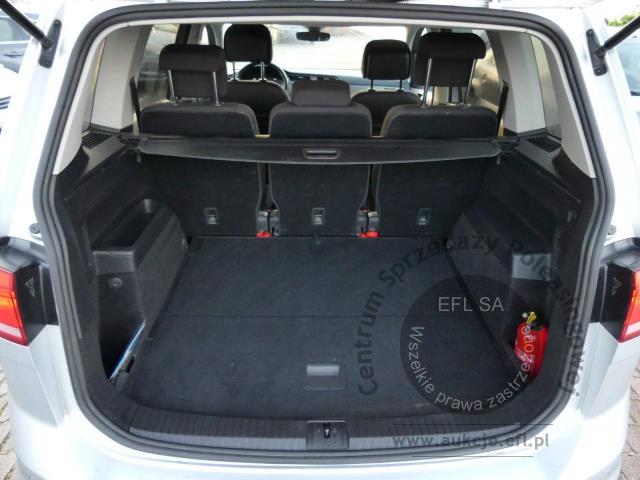 8 - Volkswagen Touran 2.0 TDI Comfortline DSG 2022r. PY10157 UWAGA!! Pojazd znajduje się w firmie AUTO MOTO CENTRUM sp. z o.o. ul. Ostrowska 328 (przy Trasie Katowickiej) 61-312