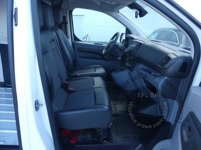 11 - Toyota Proace 2.0 D-4D Long 3,1t 2022r. DW2SW57 Magnice