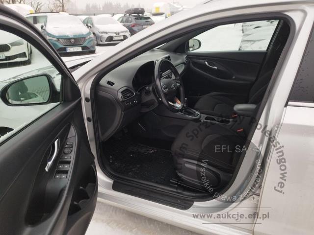 7 - Hyundai i30 1.6 D Comfort DCT Kombi  2019r. WW386SA Pojazd znajduje się w firmie ARCTOS GROUP sp. z o.o. Al. Krakowska 7, 02-183 Warszawa
