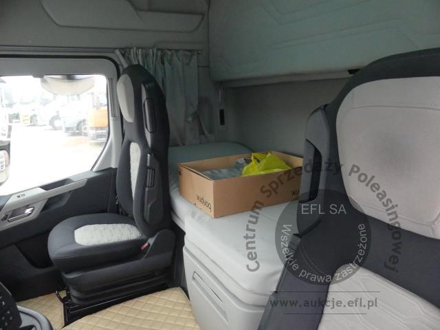 11 - FORD F-MAX 500 4X2 AUTOMAT 2022r.