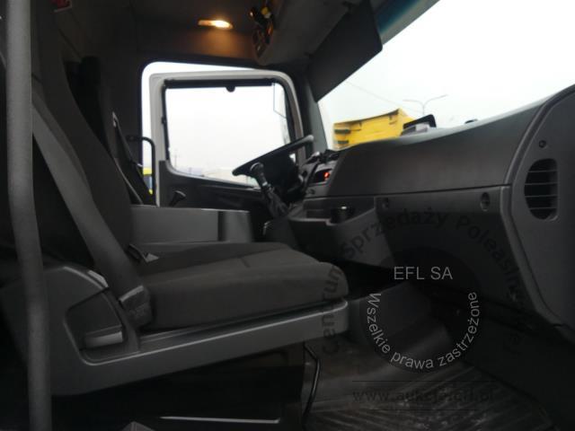 8 - MERCEDES - BENZ ATEGO 1221 BLUTEC 6 4X2 2017r.