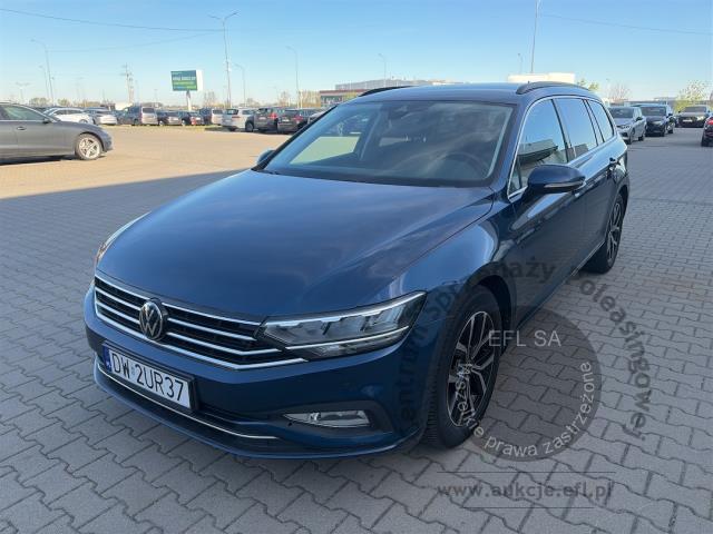 1 - Volkswagen Passat 2.0 TDI EVO Business  2022r. DW2UR37 Pojazd znajduje się w firmie MDM AUTO sp. z o.o. ul. Morska 78A, 81-225 Gdynia