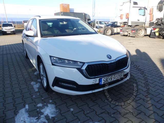 3 - SKODA OCTAVIA KOMBI 1.5 TSI AMBITION 2022r.