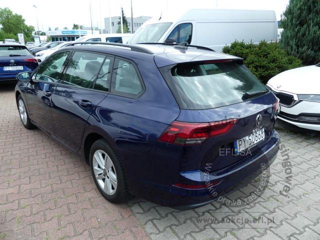 6 - Volkswagen Golf VIII 2.0 TDI Life 2023r. PY50866 AUTO MOTO CENTRUM Sp. z o.o. Poznań 61-312, ul. Ostrowska  328