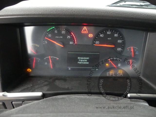 4 - VOLVO FM 370 6X2 2011r.