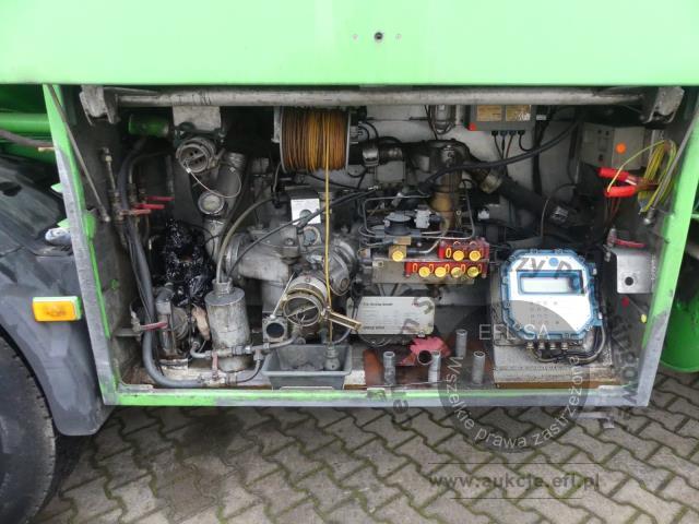 10 - VOLVO FM 370 6X2 2011r.