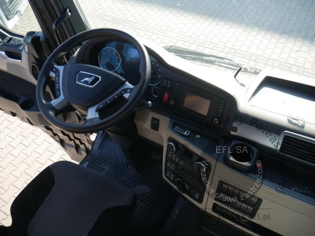 4 - MAN TGX 18.460 4X2 LLS AUTOMAT XLX 2019r.