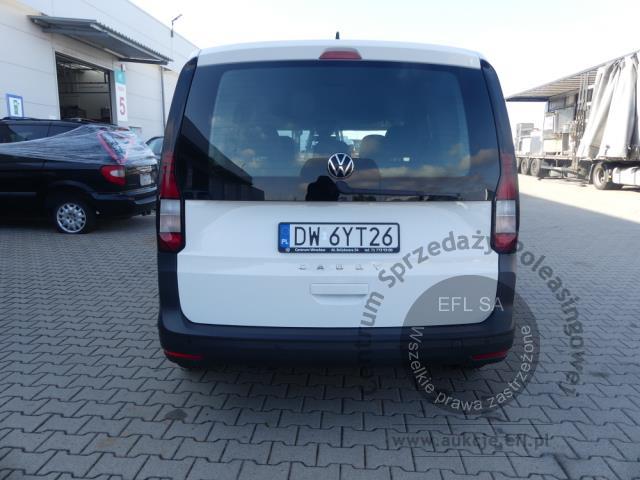 5 - Volkswagen Caddy 2.0 TDI Kombi 2023r. DW6YT26 Pojazd znajduje się w firmie MDM AUTO sp. z o.o. ul. Morska 78A, 81-225 Gdynia