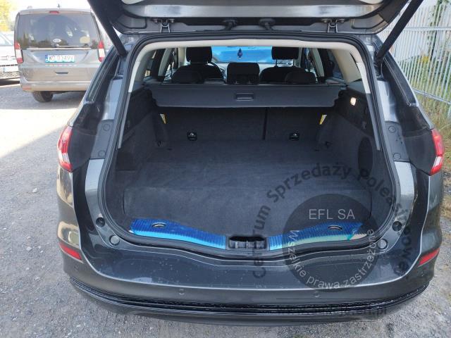 8 - Ford Mondeo 2.0 Hybrid Titanium 2022r. PY04649 UWAGA!! Pojazd znajduje się w firmie Arctos Sp. z o.o. Warszawa, Al. Krakowska 7, 02-183 Warszawa