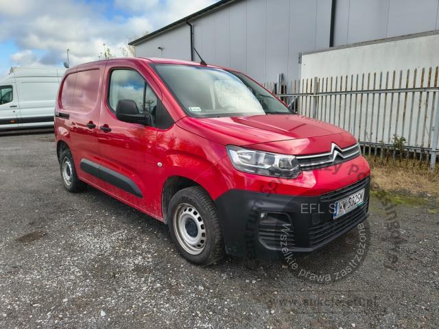 3 - Citroen Berlingo Van 1.5 BlueHDi M Clu 2021r. WW532SM USZKODZONY UWAGA!! Pojazd znajduje się w firmie Arctos Sp. z o.o. Warszawa, Al. Krakowska 7, 02-183 Warszawa